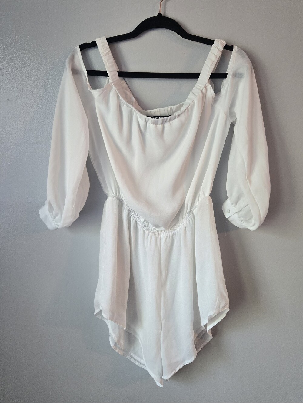 Yoins White Cold Shoulder Romper Long Sleeve Chiffon Layered Shorts Size Large